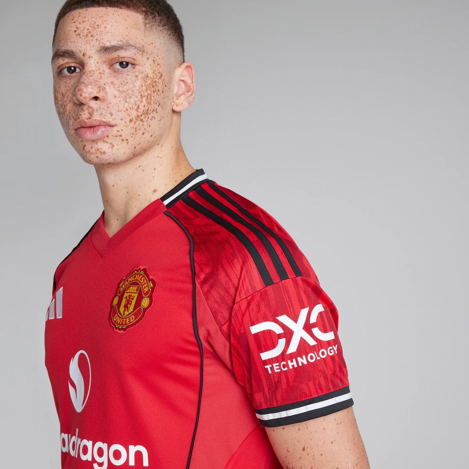 Manchester United Home Jersey 2025/26