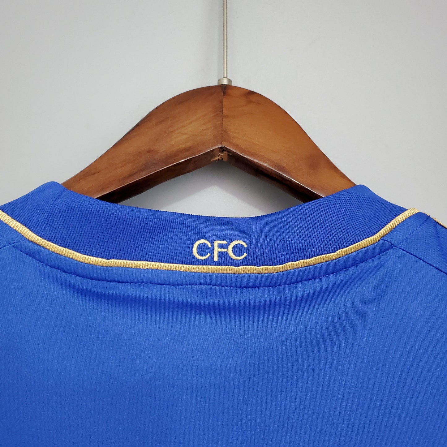 Chelsea 2012-2013 Home Jersey - Soft Fabric with Stylish Collar Design